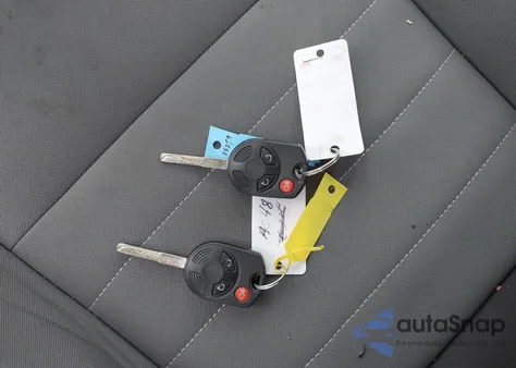 2015 Ford Escape Se z USA, uszkodzony, nr VIN 1FMCU9G90FUA11197